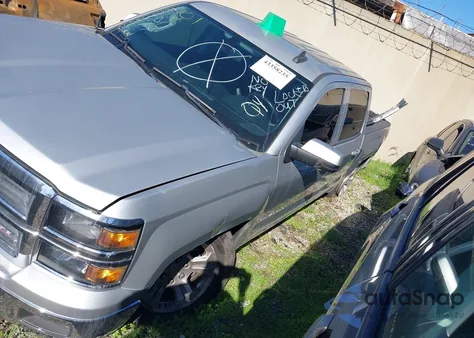 2015 Chevrolet Silverado 1500 2Lt z USA, uszkodzony, nr VIN 3GCUKREC9FG512394